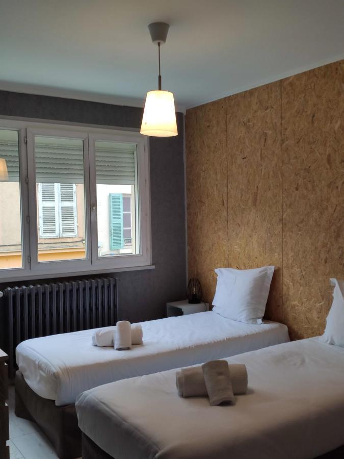 Bar Hotel Du Centre Montrevel-en-Bresse Esterno foto