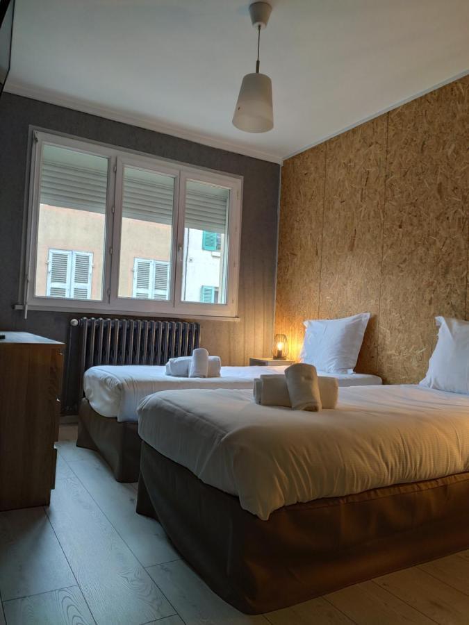 Bar Hotel Du Centre Montrevel-en-Bresse Esterno foto